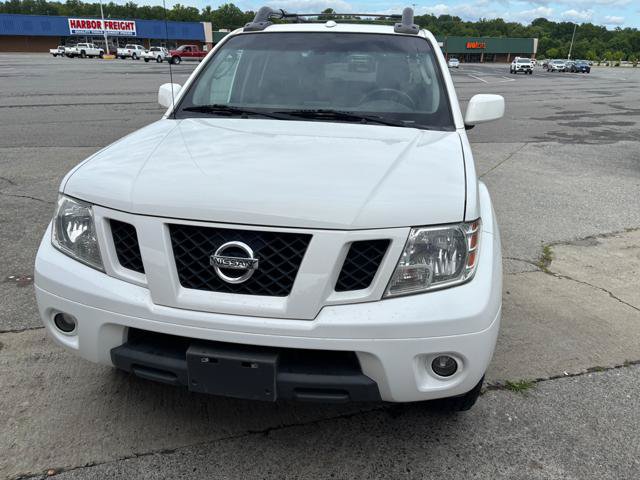 Used 2011 Nissan Frontier PRO-4X w/ Pro-4x Luxury Pkg AWD/4WD image 11