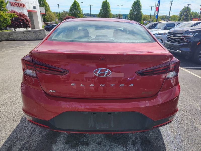 Used 2020 Hyundai Elantra SE FWD image 5