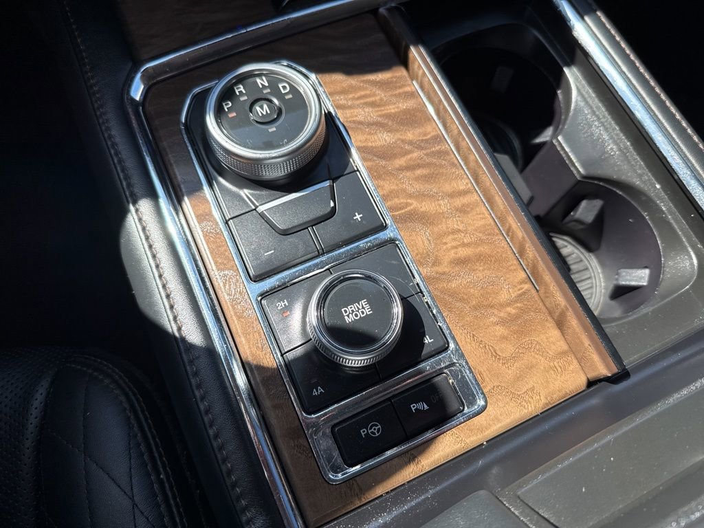 Used 2021 Ford Expedition Platinum image 28