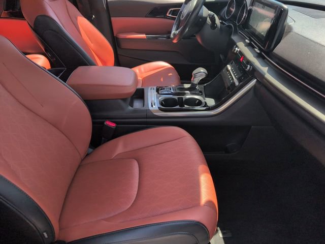 Used 2022 Kia Carnival SX FWD image 28
