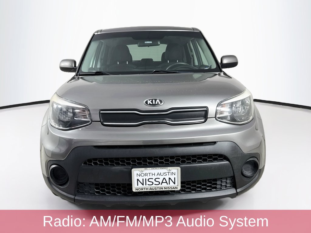 Used 2019 Kia Soul FWD image 2