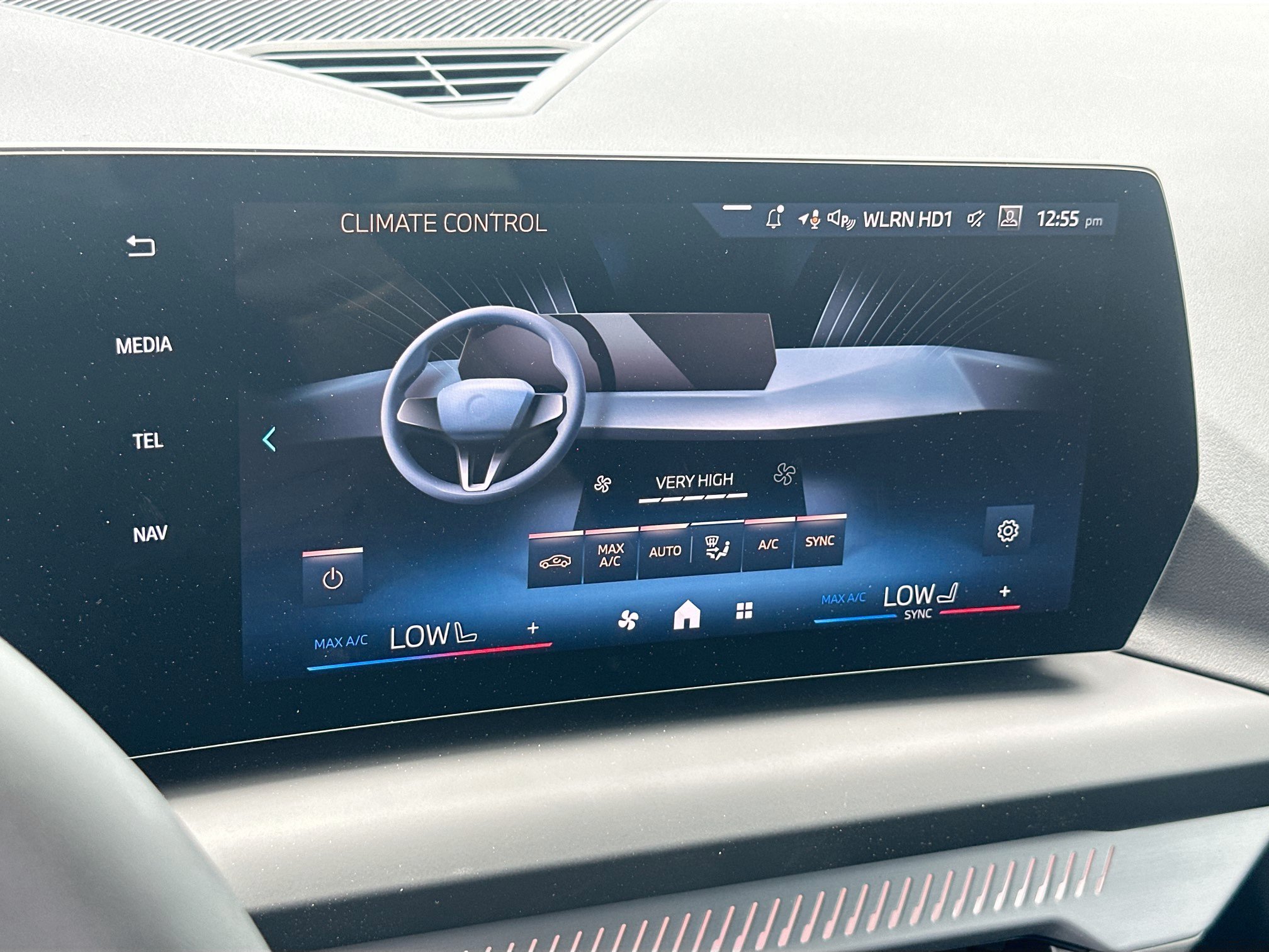 New 2026 BMW 228i w/ Technology Package FWD image 13