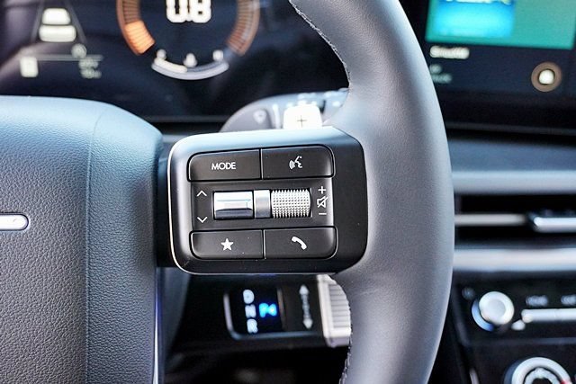 New 2026 Hyundai Santa Fe SE FWD image 38