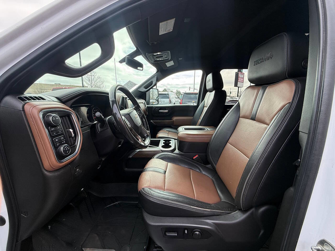Used 2021 Chevrolet Silverado 2500 High Country AWD/4WD image 18