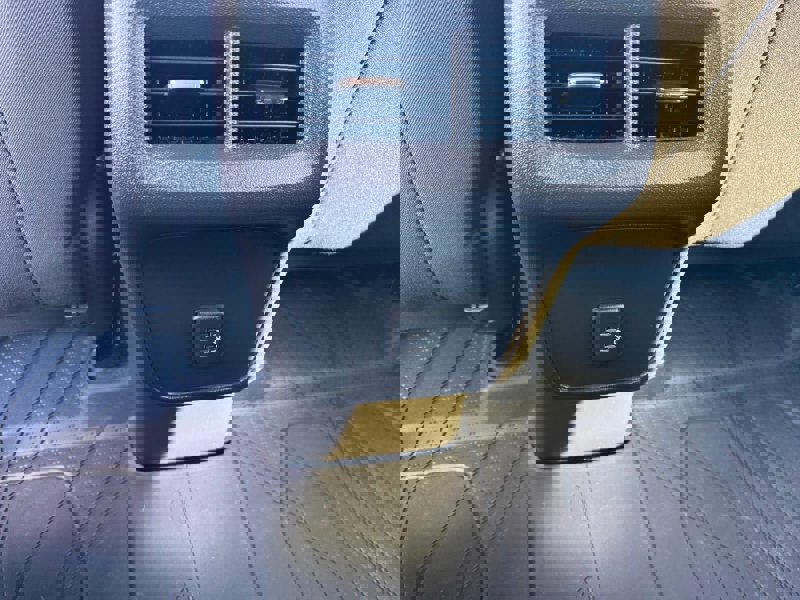 Used 2024 Chevrolet Equinox LT w/ LPO, Floor Liner Package image 8