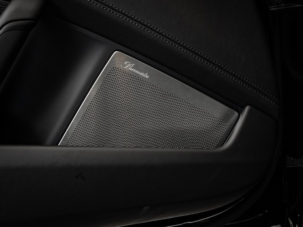 Used 2015 Porsche 911 Carrera image 32