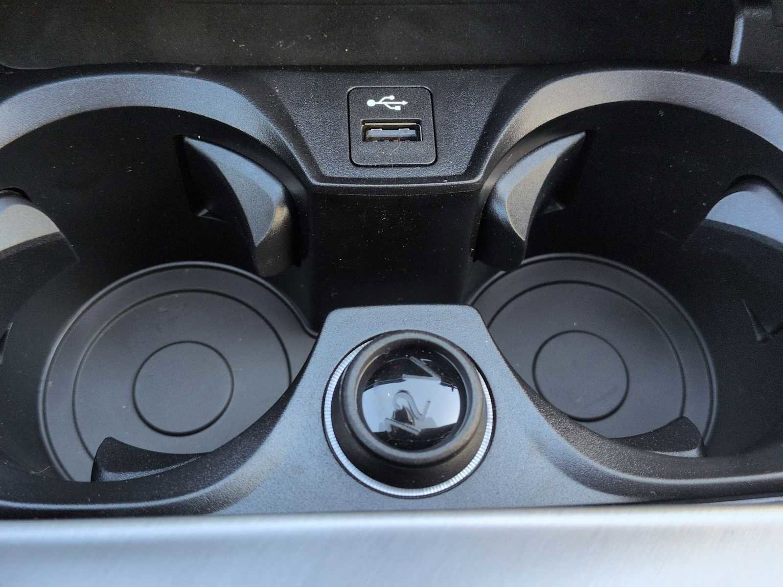 New 2025 BMW 230i xDrive Coupe image 31