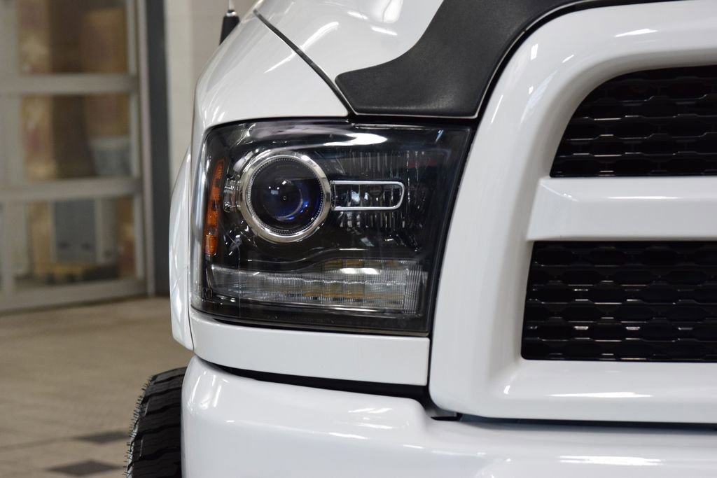 Used 2017 RAM 2500 Laramie w/ Sport Appearance Group AWD/4WD image 10