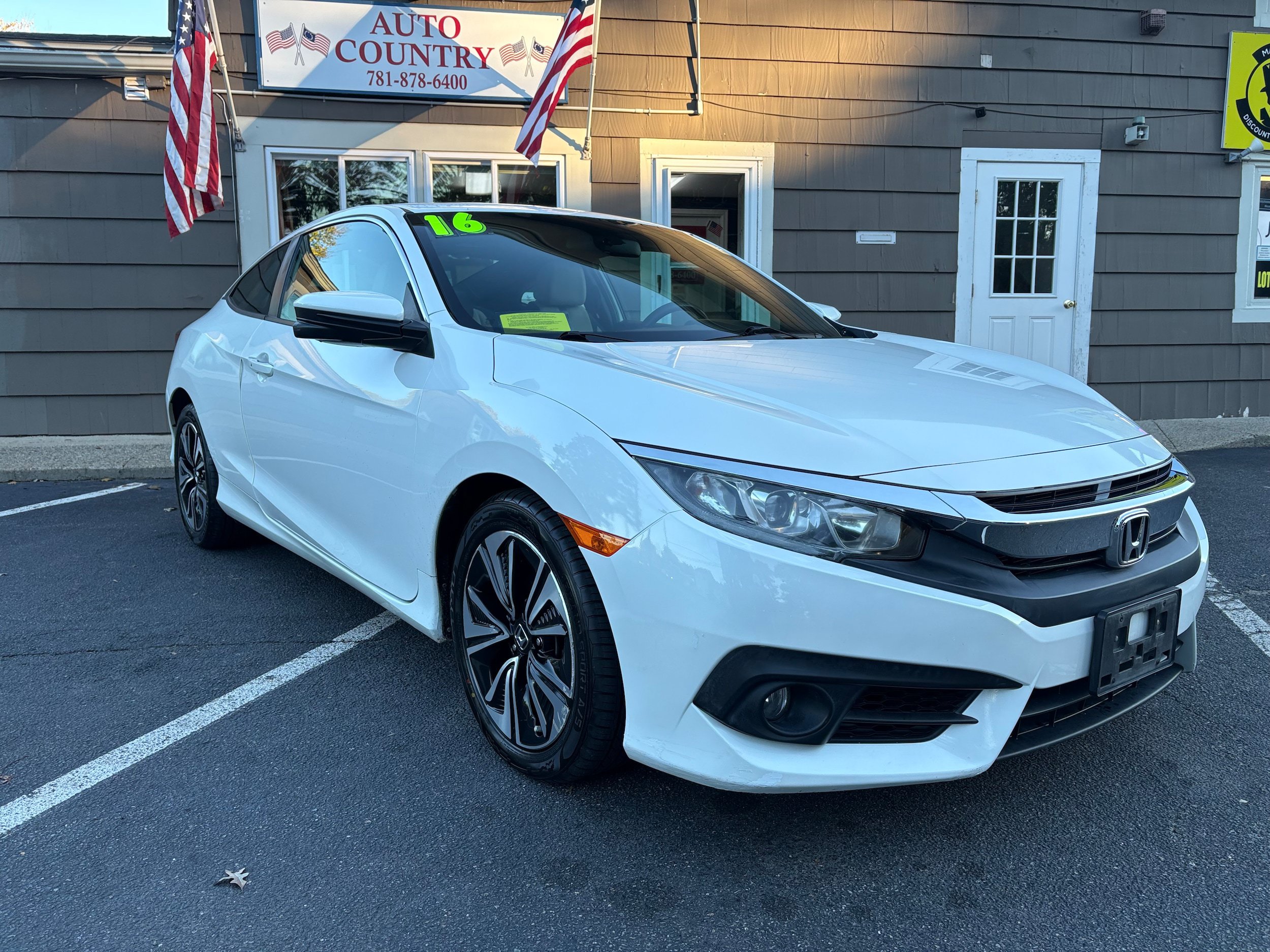 Used 2016 Honda Civic EX-T image 3