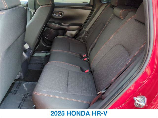 Used 2025 Honda HR-V Sport image 22