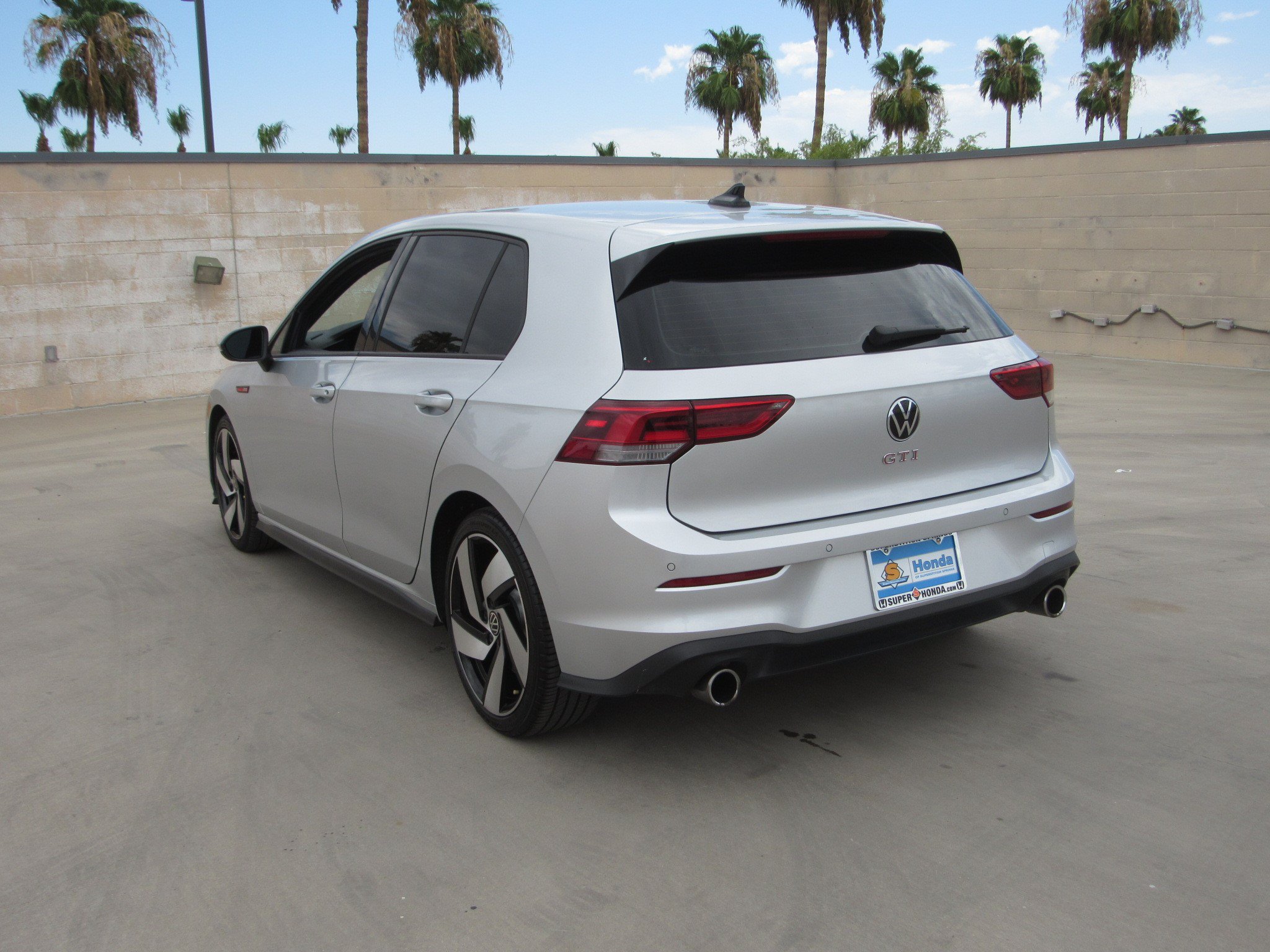 Used 2022 Volkswagen GTI S FWD image 6