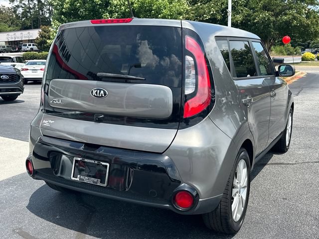 Used 2016 Kia Soul + FWD image 3