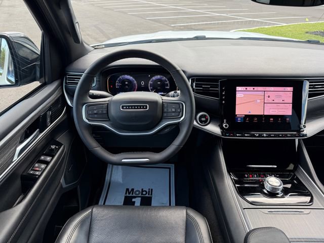 Used 2024 Jeep Wagoneer L Series II w/ Flexible Seating Group RWD image 9