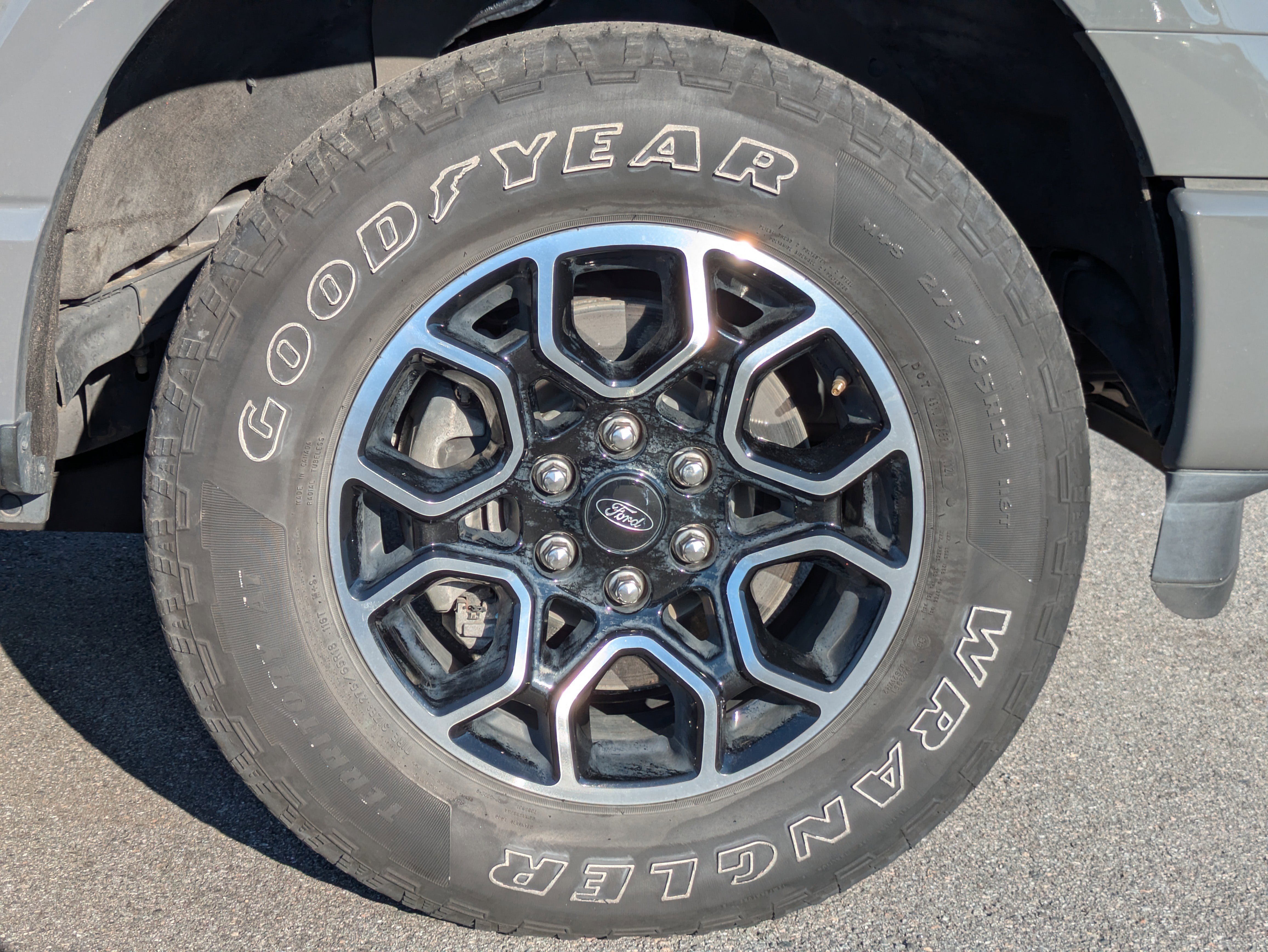 Used 2021 Ford F150 XLT w/ Equipment Group 302A High image 12