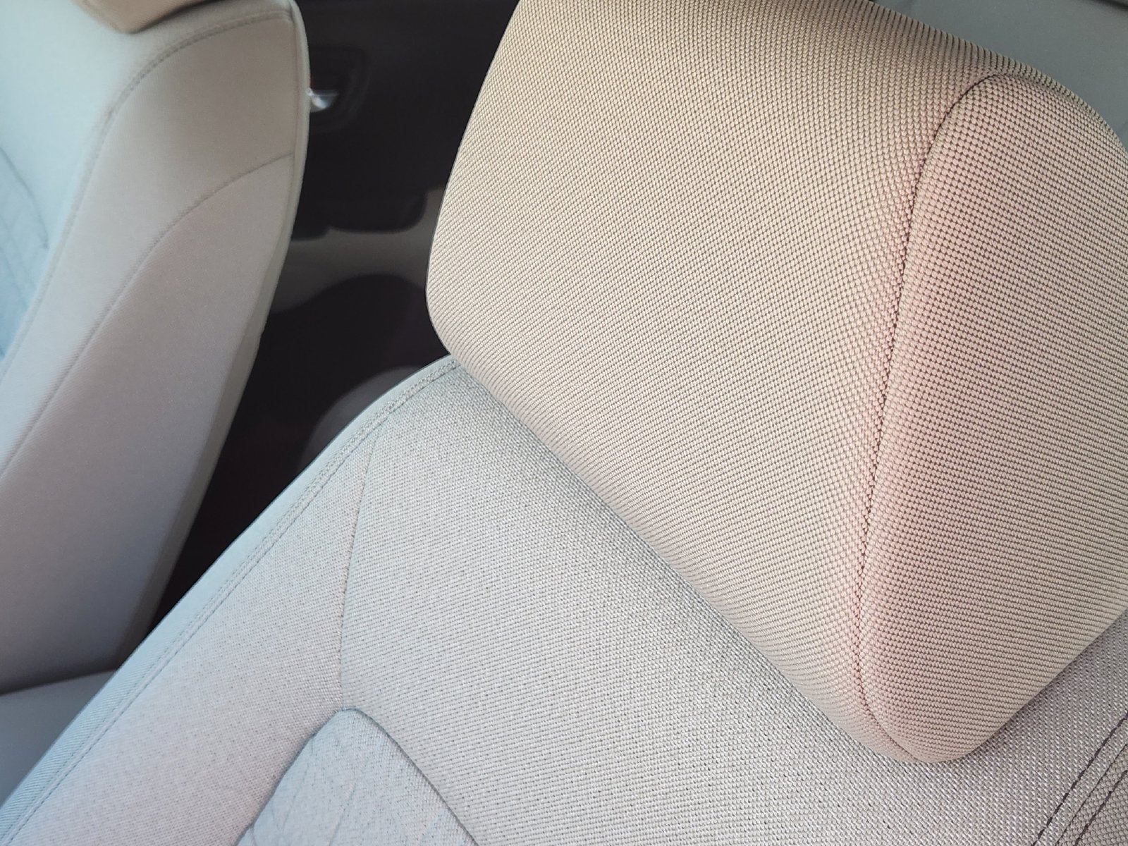 New 2027 Honda HR-V LX image 15
