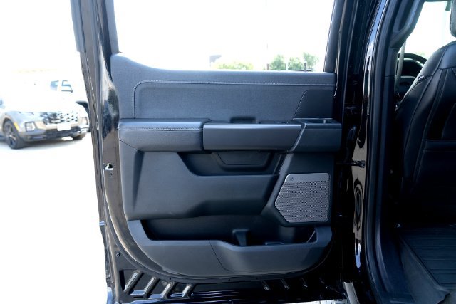 Used 2025 Ford F150 Lariat w/ Equipment Group 501A Mid AWD/4WD image 31