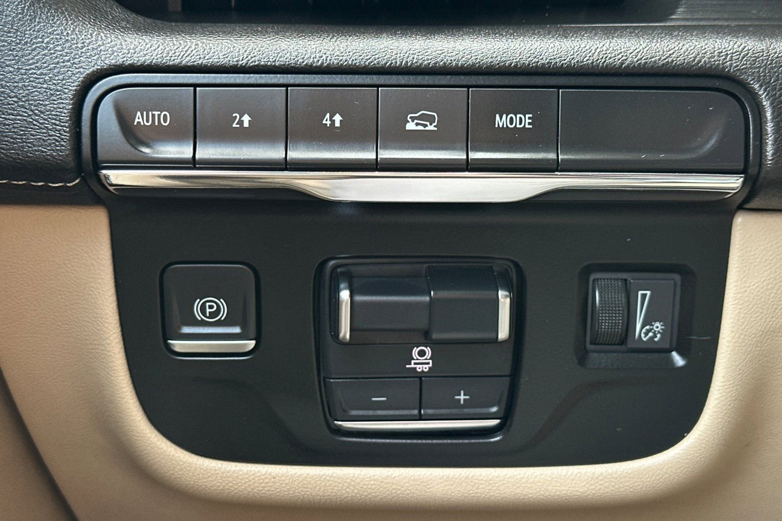 Certified 2023 Cadillac Escalade Premium Luxury w/ Performance Package image 37