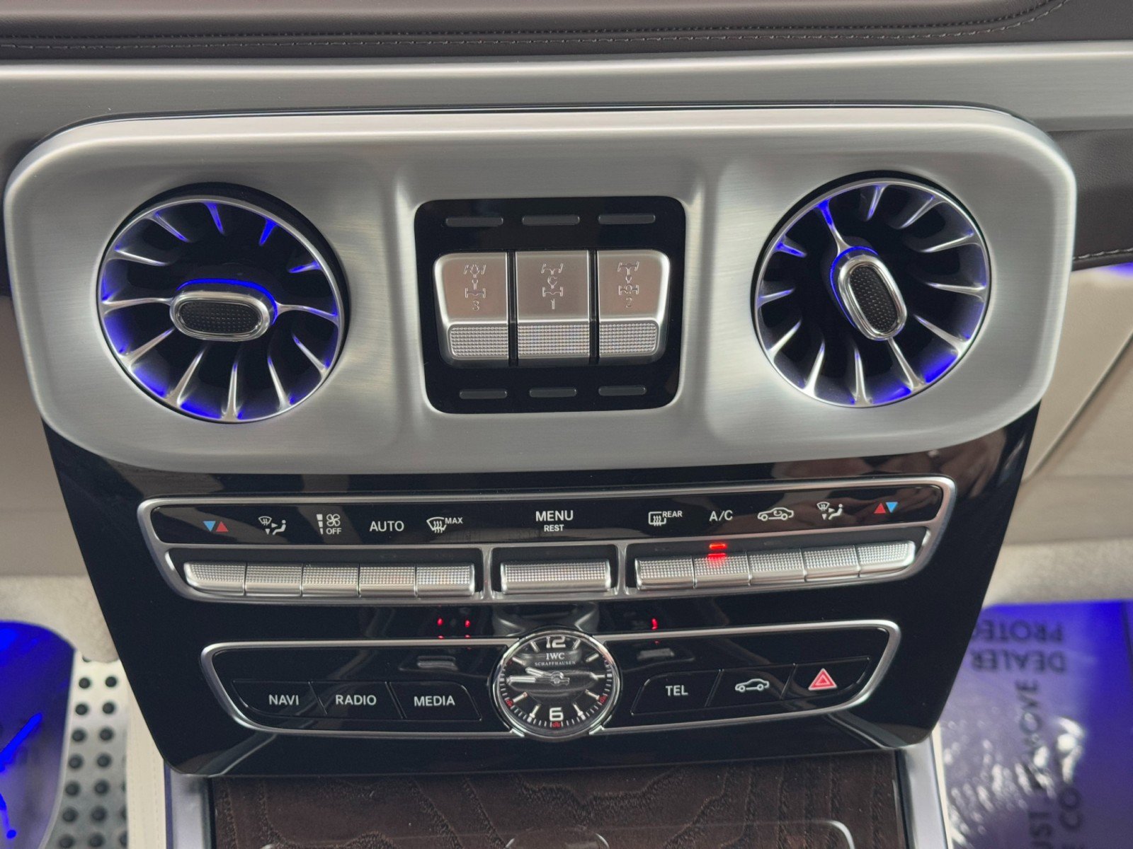 Used 2023 Mercedes-Benz G 63 AMG Squared image 33