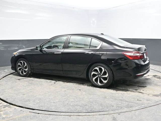 Used 2017 Honda Accord EX-L image 4