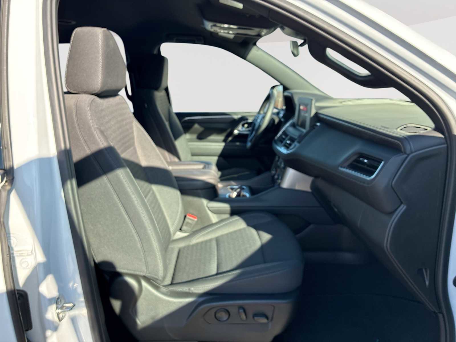 Certified 2024 Chevrolet Tahoe LS w/ Driver Alert Package image 27