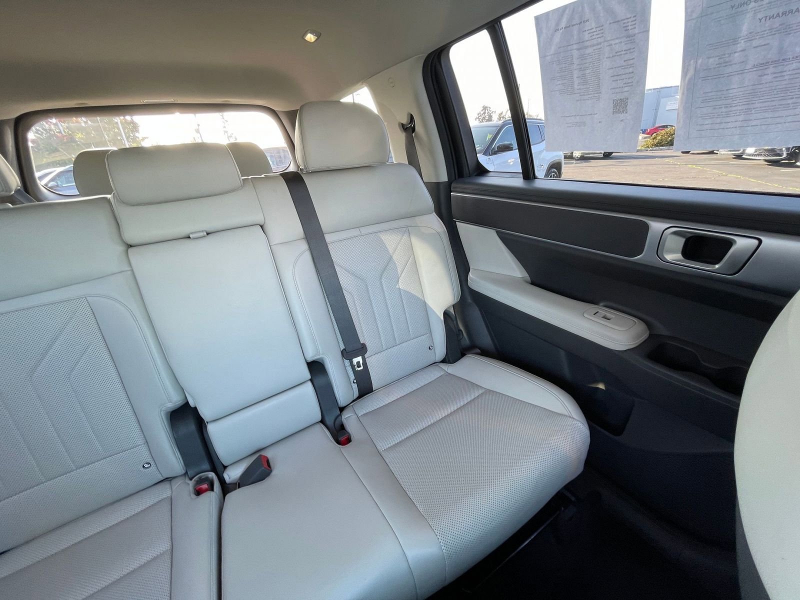 Used 2025 Hyundai Santa Fe SEL image 42