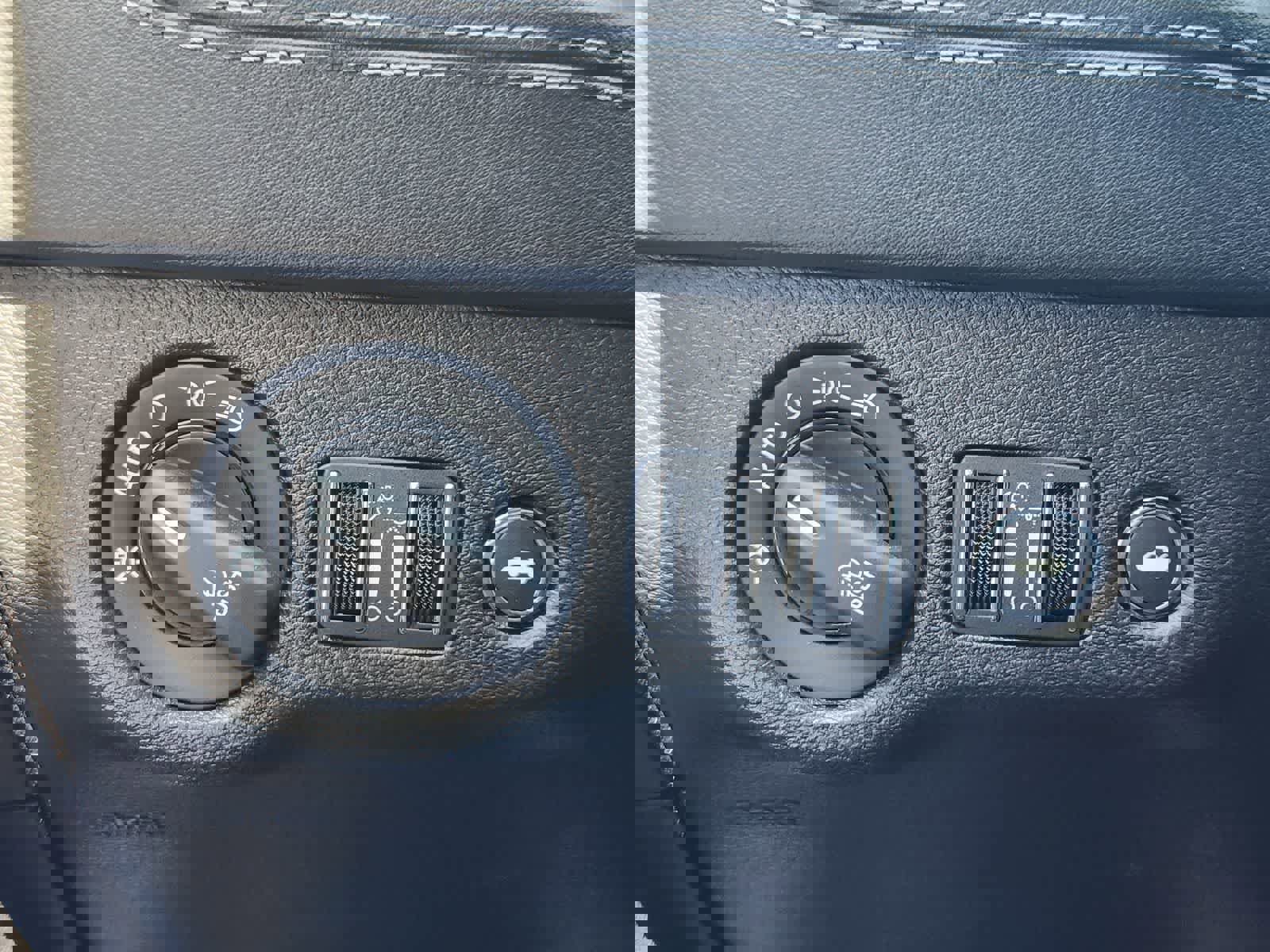 Used 2023 Dodge Charger R/T w/ Plus Group image 21