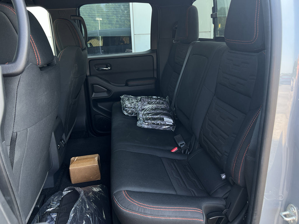 New 2025 Nissan Frontier PRO-4X w/ Pro Convenience Package image 14