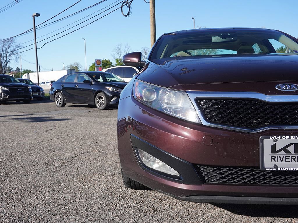 Used 2011 Kia Optima EX w/ Premium Pkg FWD image 11