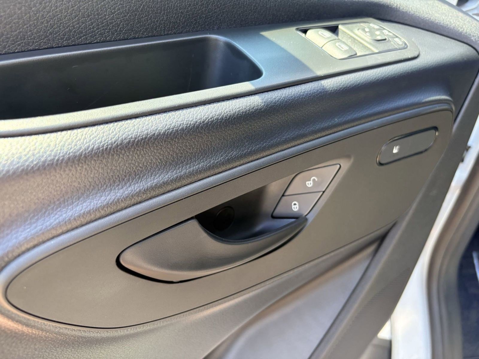 New 2025 Mercedes-Benz Sprinter 2500 image 13