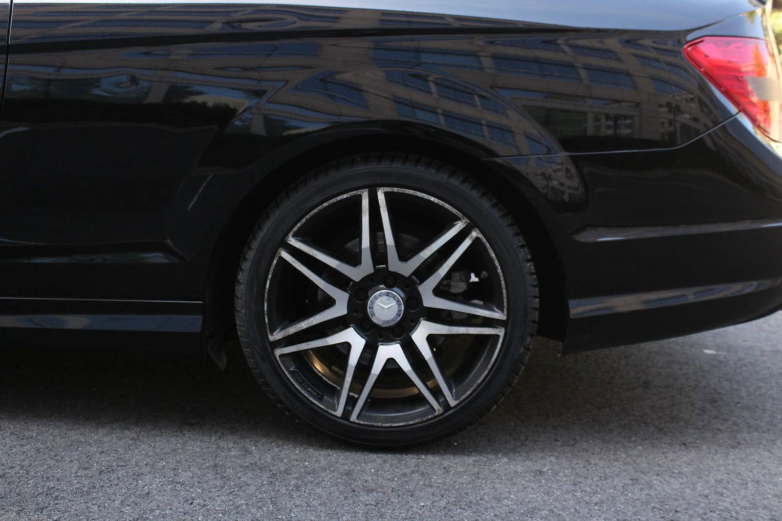 Used 2014 Mercedes-Benz C 350 4MATIC Coupe image 10