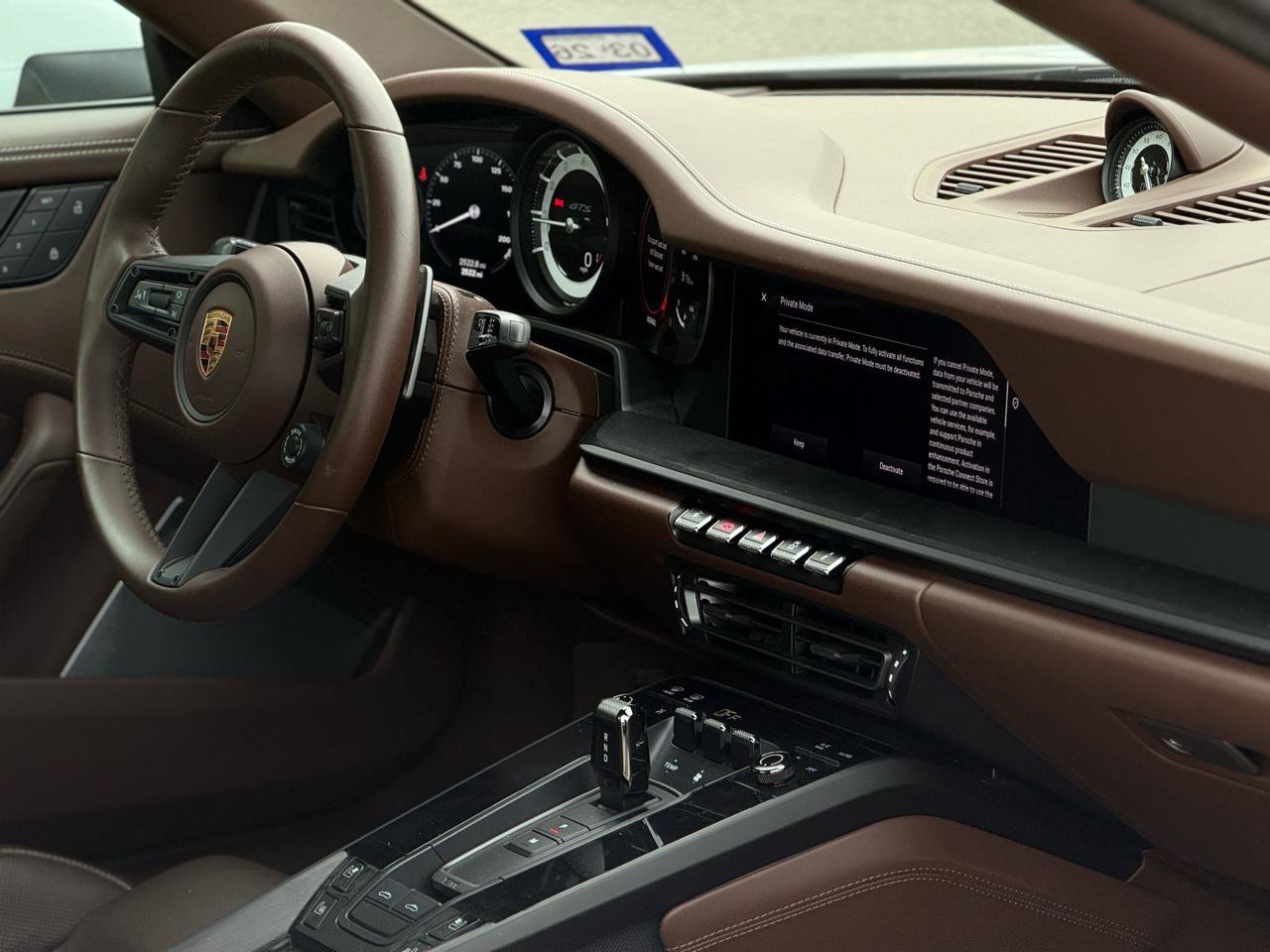 Used 2024 Porsche 911 image 14