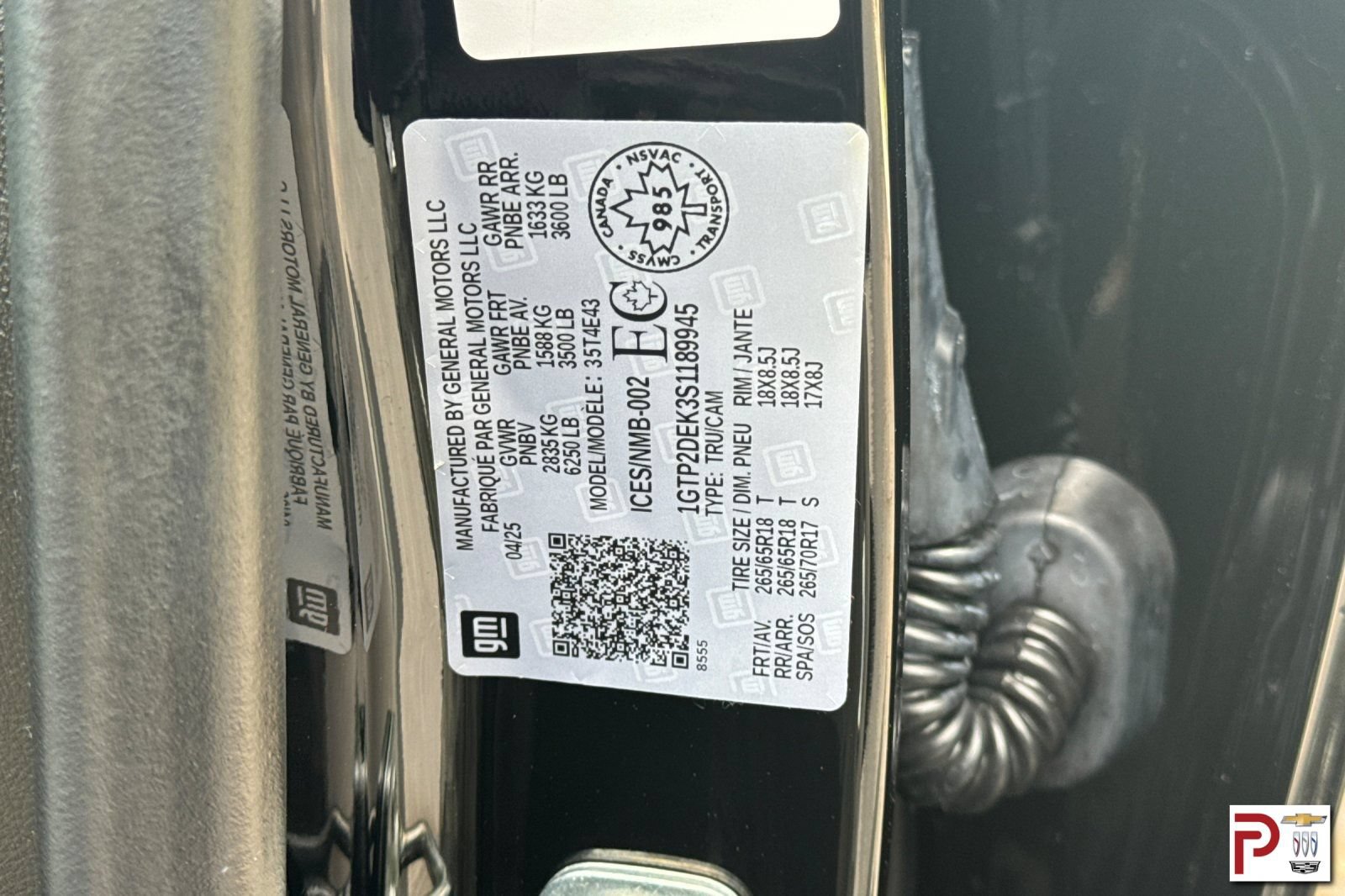 Used 2025 GMC Canyon AT4 AWD/4WD image 33