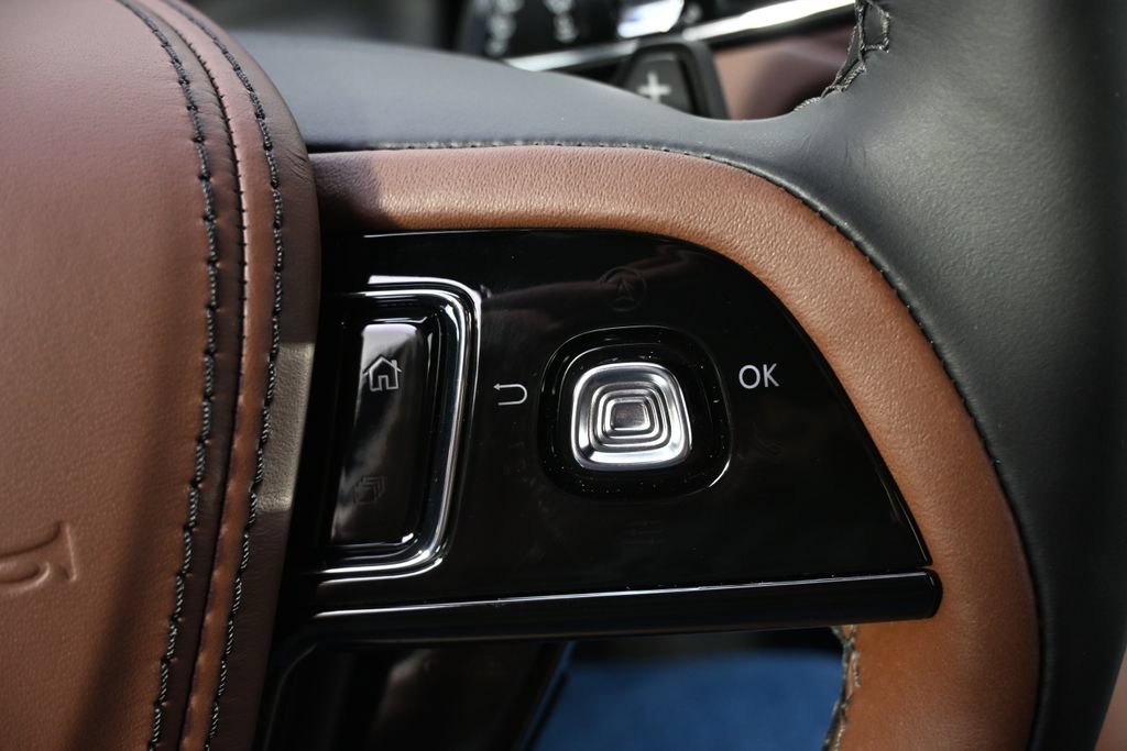 New 2026 Lincoln Aviator Reserve w/ Jet Appearance Package AWD/4WD image 34