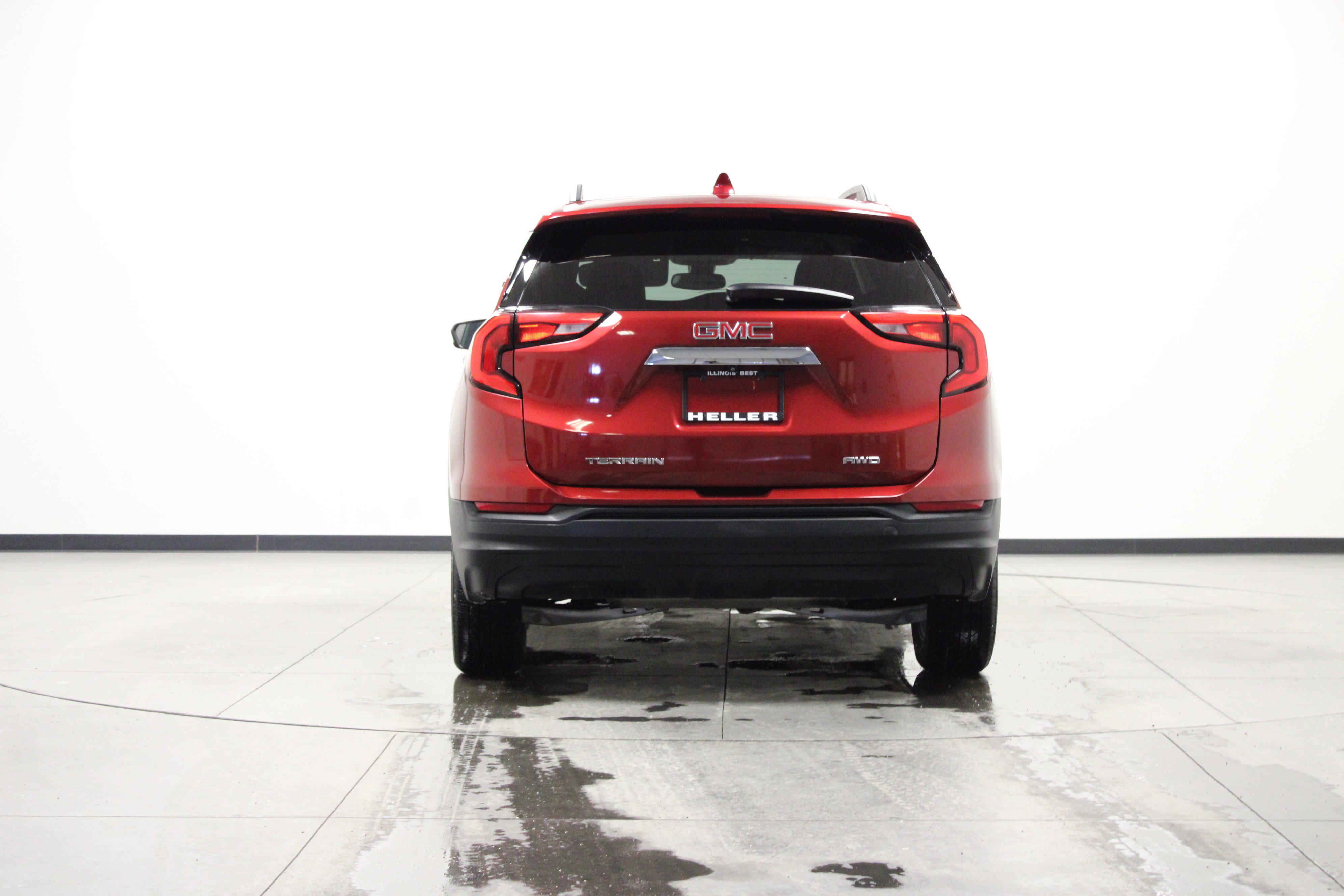 Used 2021 GMC Terrain SLE w/ Driver Convenience Package image 5