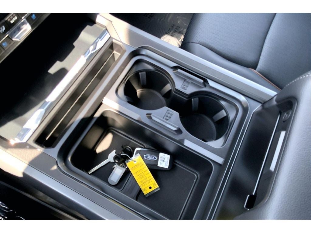 New 2026 Ford F250 Lariat AWD/4WD image 9