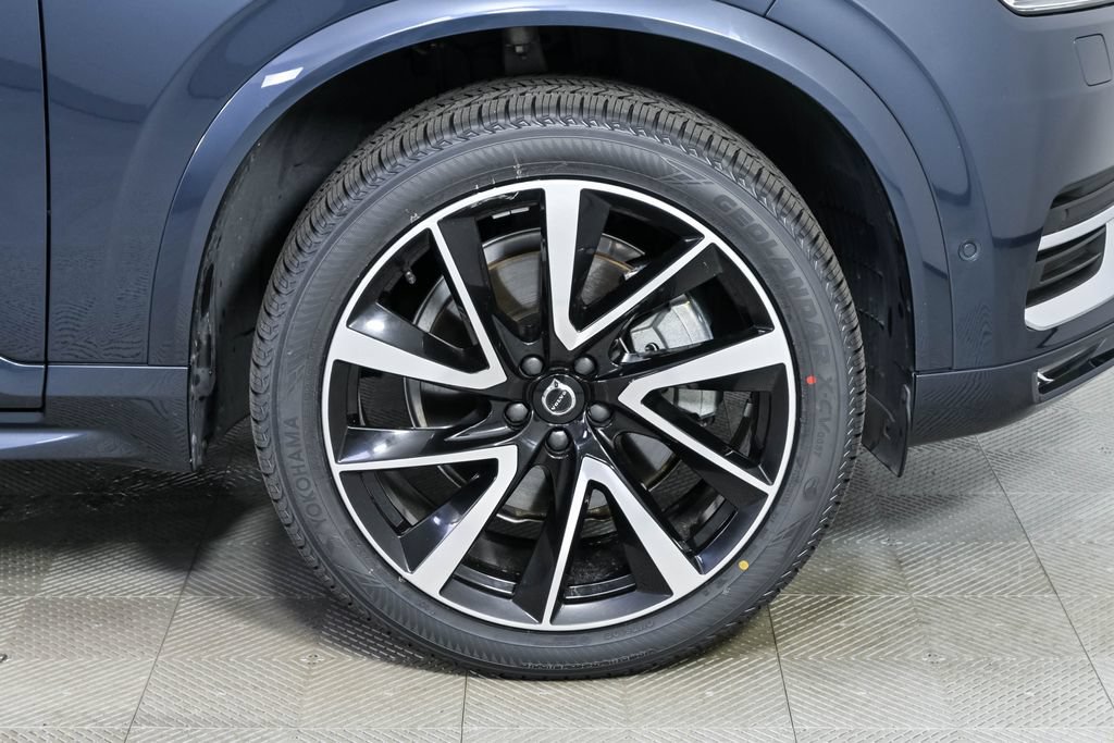 Certified 2024 Volvo XC90 B5 Plus w/ Protection Package Premier AWD/4WD image 41