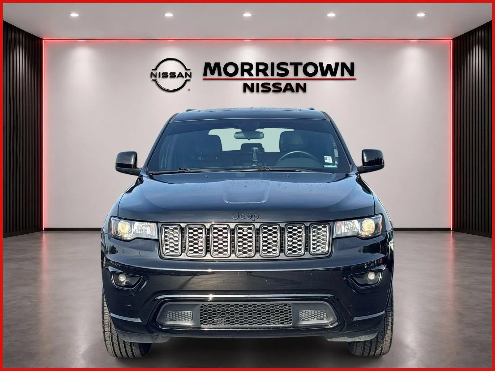 Used 2021 Jeep Grand Cherokee Laredo X AWD/4WD image 8