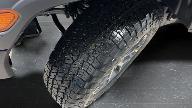 New 2026 Jeep Wrangler Sport S image 33