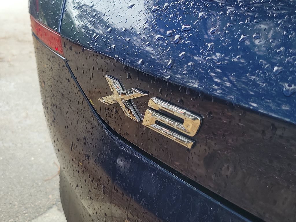 Used 2018 BMW X2 sDrive28i FWD image 12