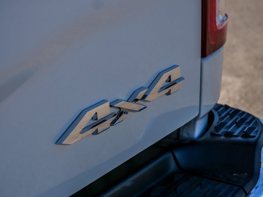 Used 2024 RAM 3500 Big Horn image 14