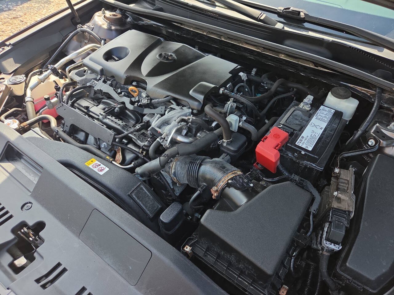 Used 2019 Toyota Camry LE FWD image 15