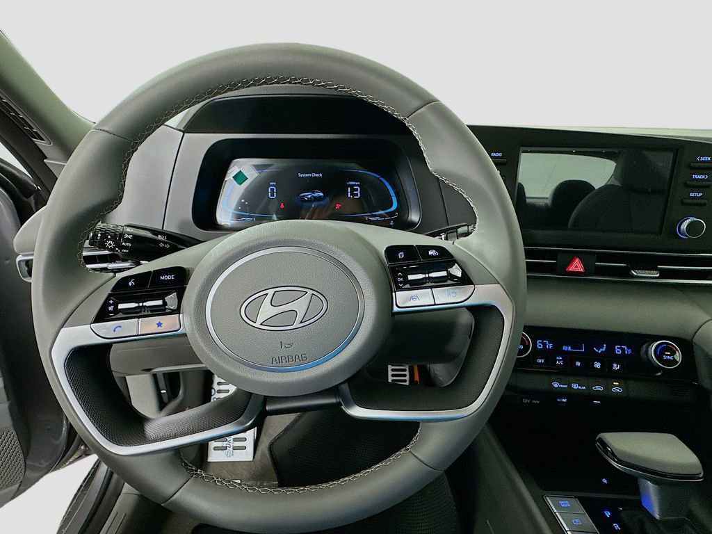 New 2026 Hyundai Elantra Sport image 10