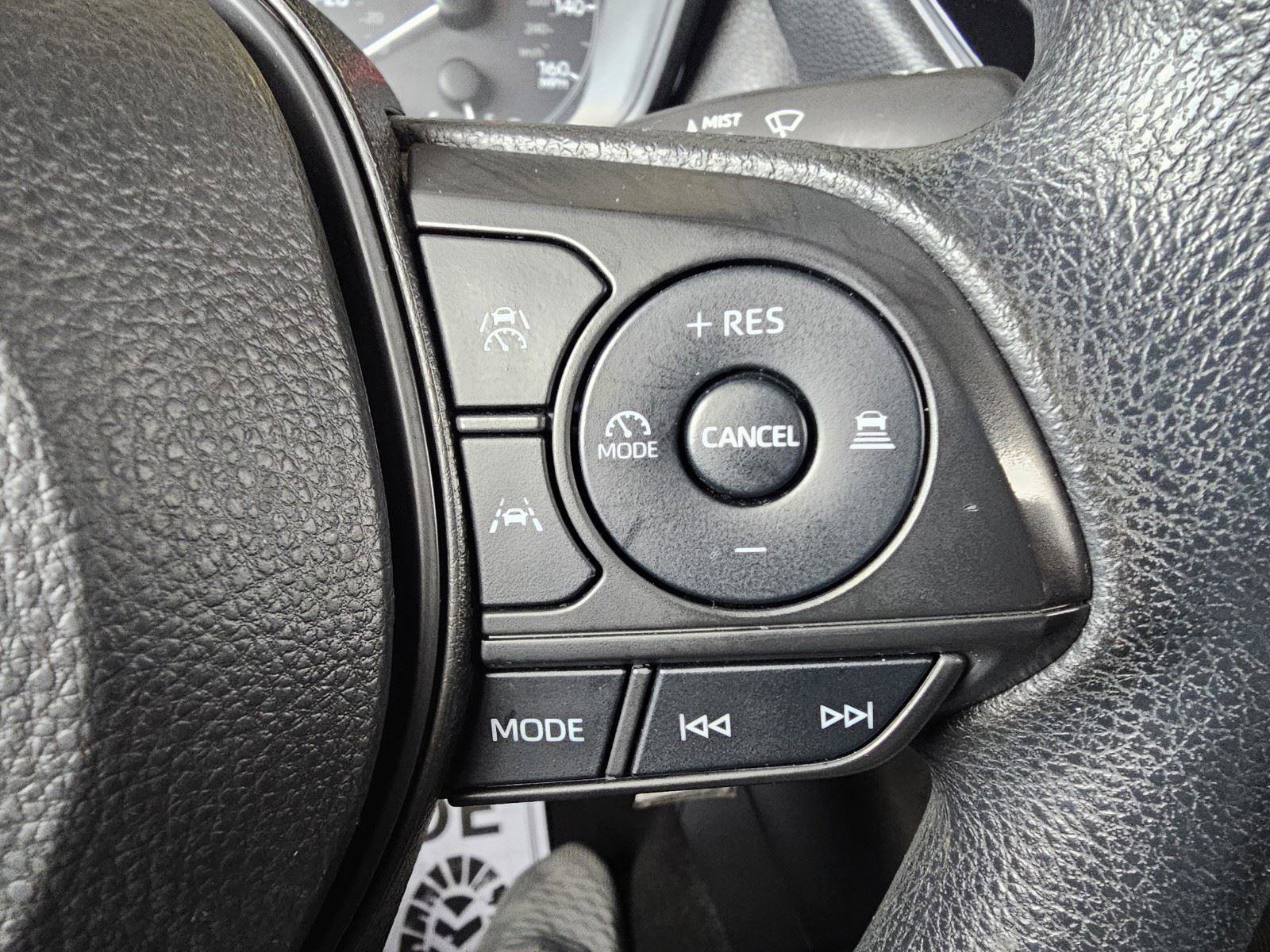 Used 2023 Toyota Corolla LE image 23