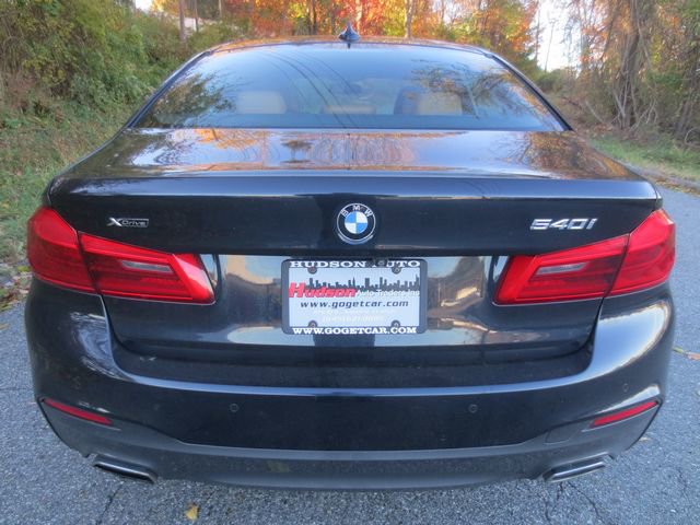 Used 2018 BMW 540i xDrive image 6