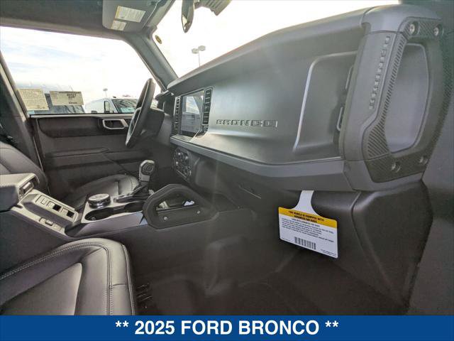 New 2025 Ford Bronco Badlands AWD/4WD image 19