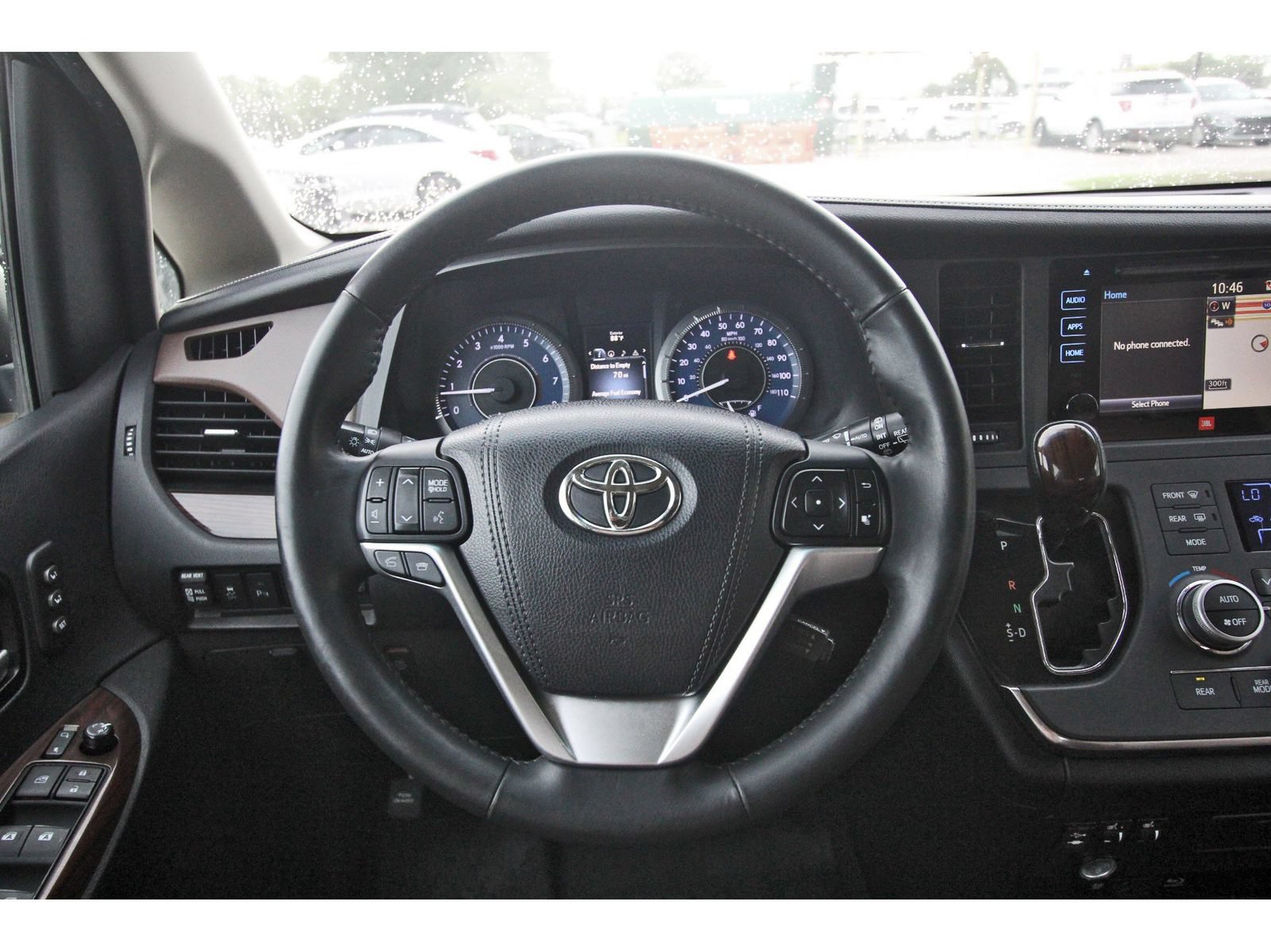 Used 2015 Toyota Sienna Limited Premium FWD image 16