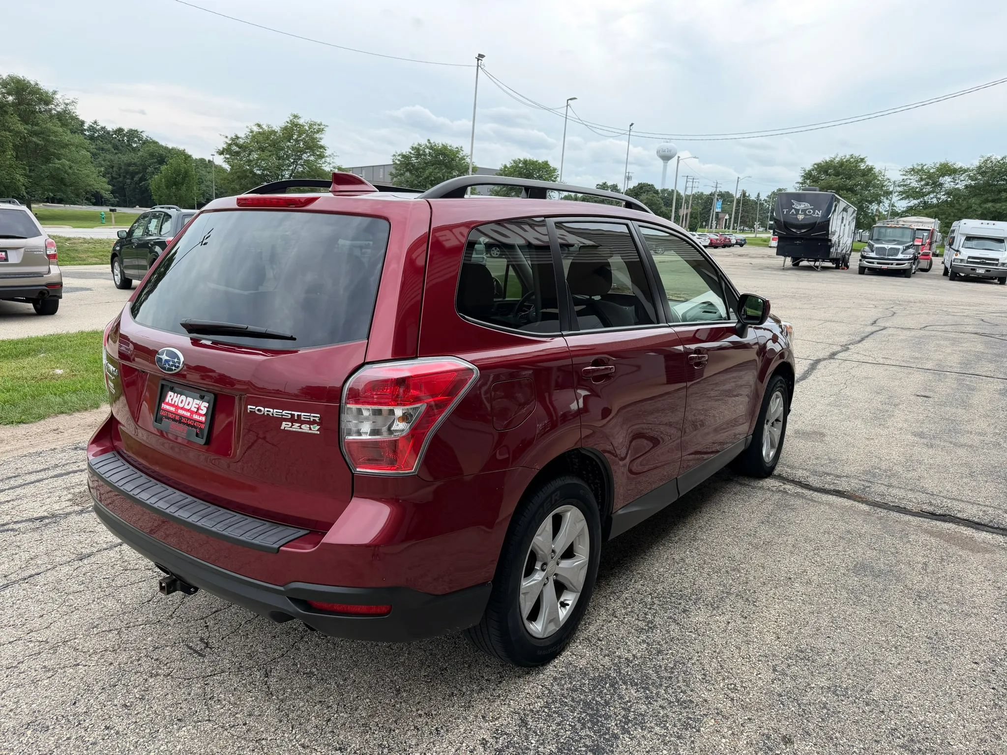 Used 2016 Subaru Forester 2.5i Premium AWD/4WD image 5