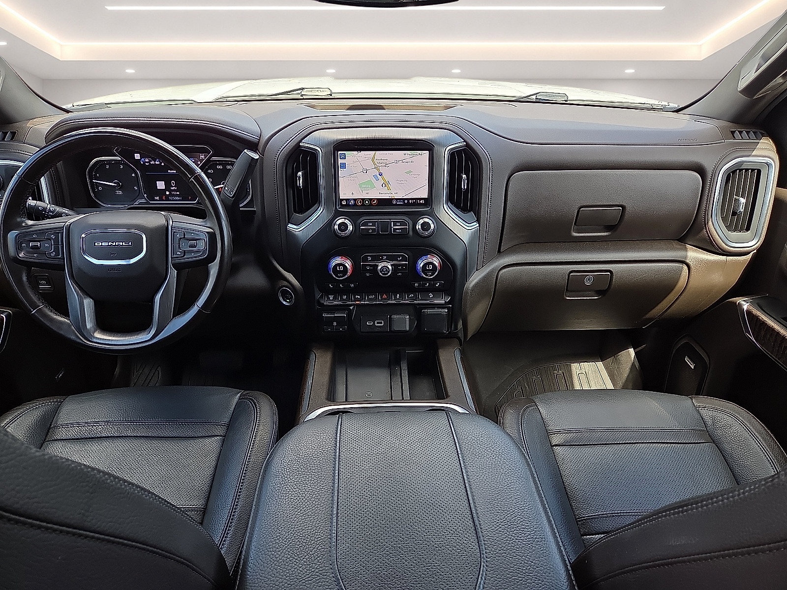 Used 2023 GMC Sierra 3500 Denali AWD/4WD image 11