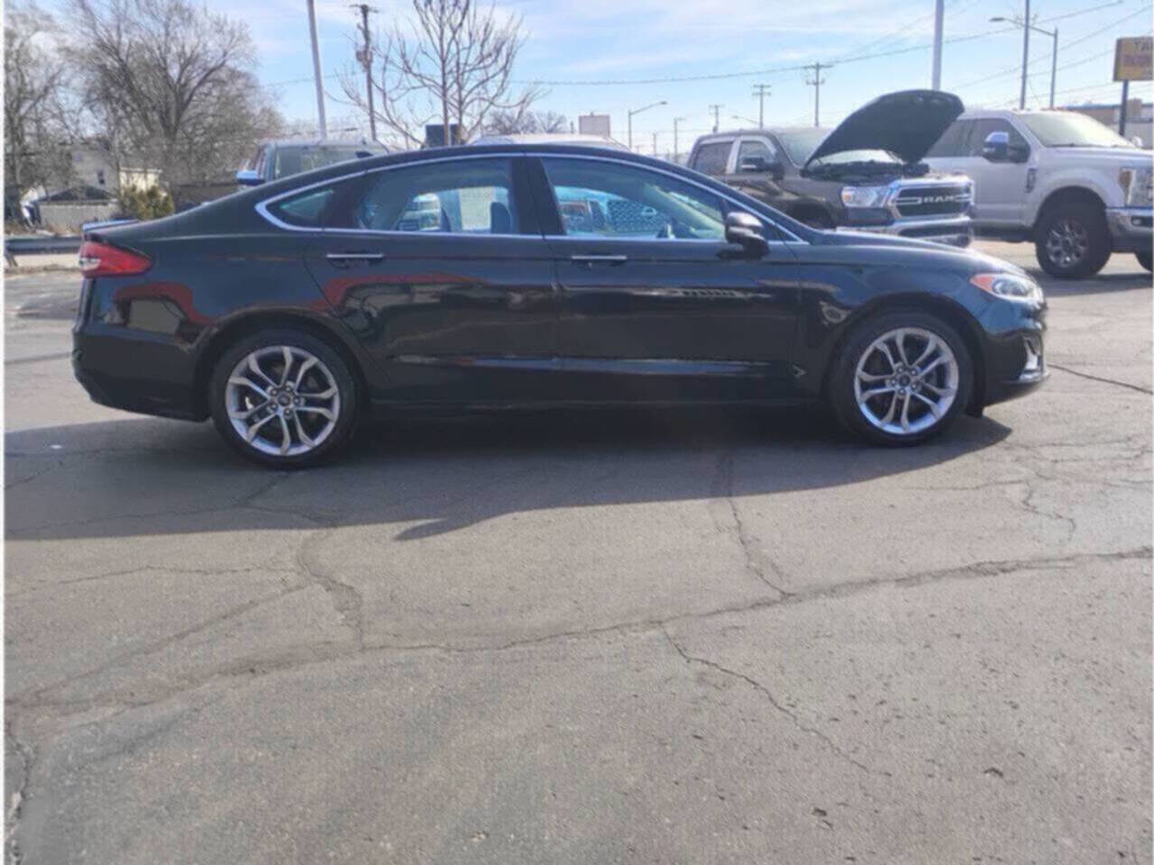 Used 2020 Ford Fusion Titanium image 6