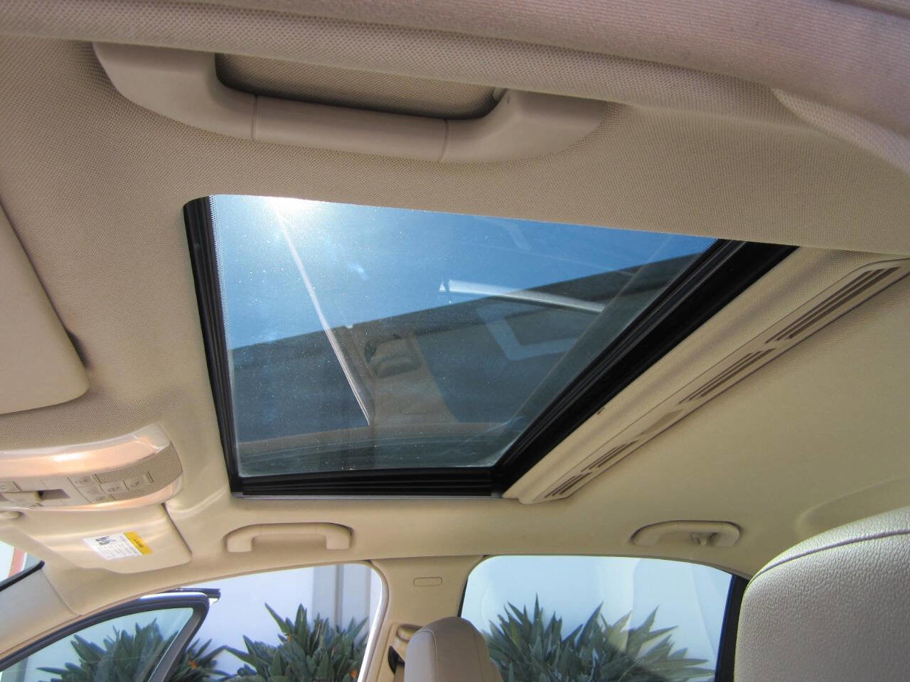 Used 2014 Mercedes-Benz C 250 C 250 Sport 4dr Sedan image 33